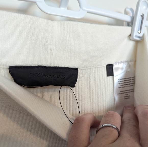 Essentials Fear Of God Cream Patch Ribbed Leggings sz L - Picture 3 of 5